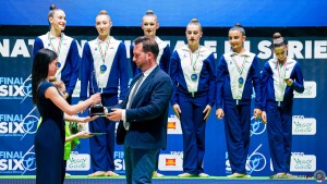 final6 f podio sfe08089 copia simone ferraro ph copia